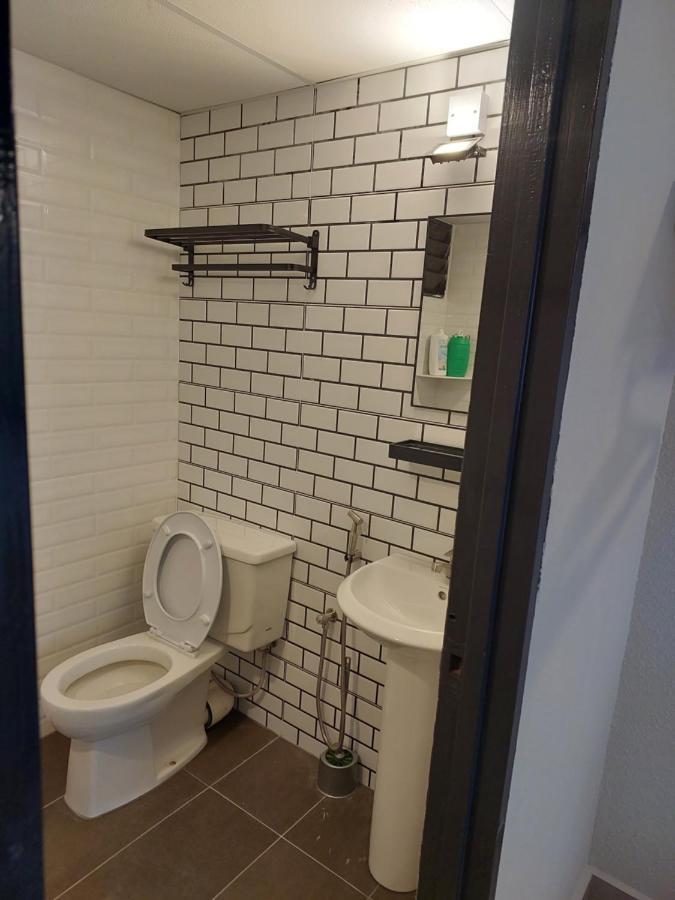 Batu Ferringhi Luxury Seaview Suite - 3Br Zewnętrze zdjęcie