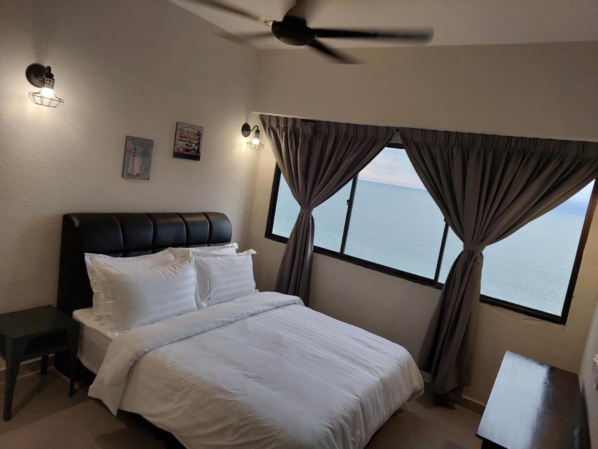 Batu Ferringhi Luxury Seaview Suite - 3Br Pokój zdjęcie