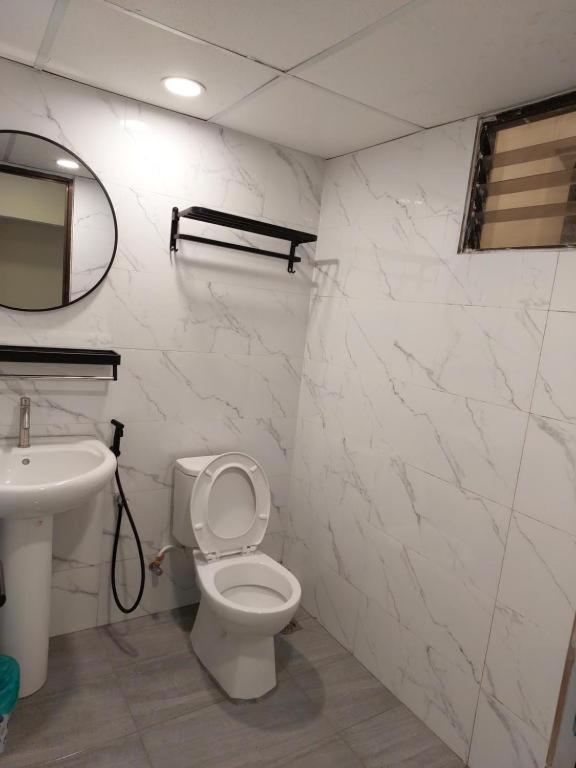 Batu Ferringhi Luxury Seaview Suite - 3Br Zewnętrze zdjęcie